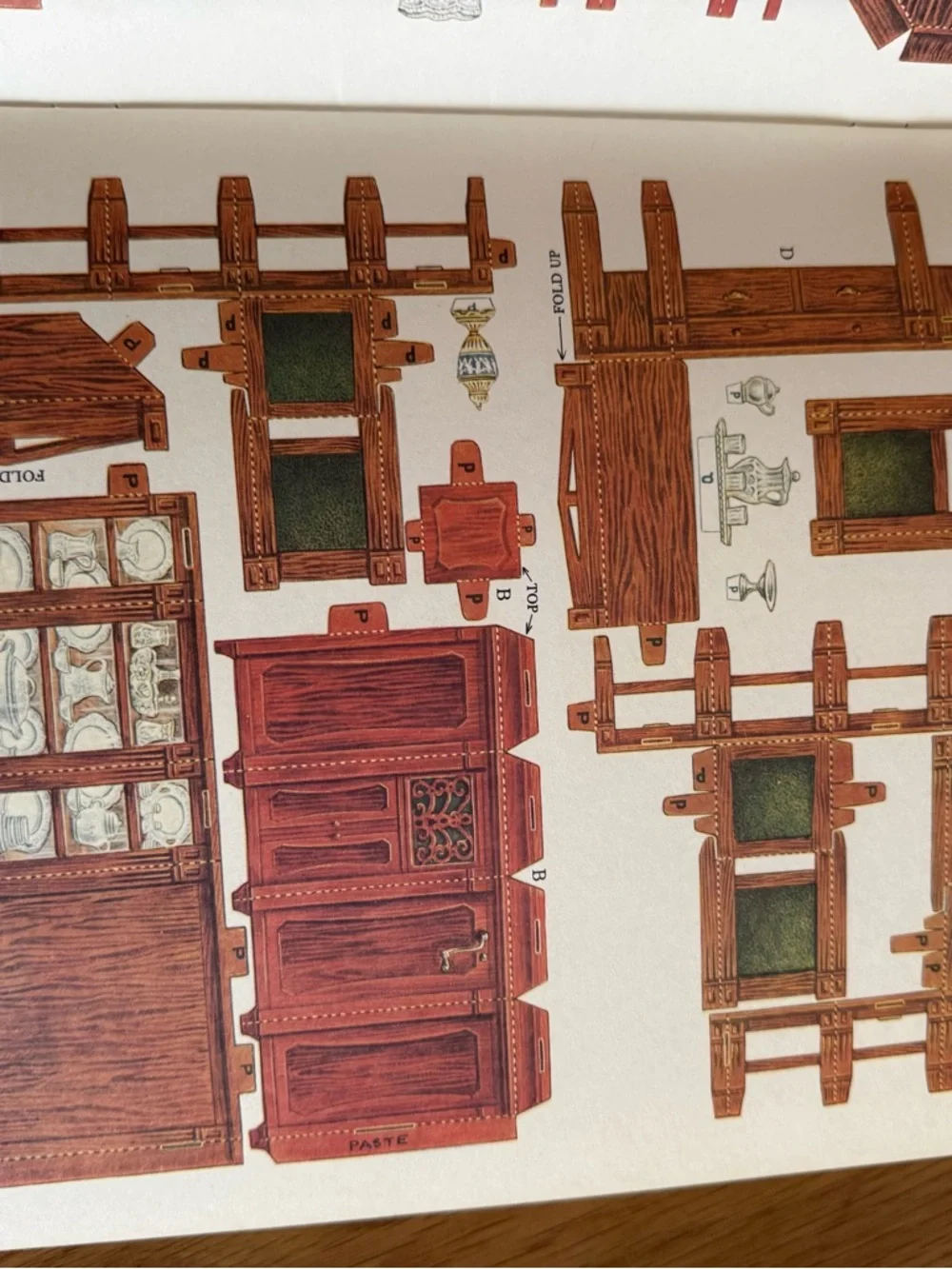 VNTG 1981 Dover "Cut & Assemble Paper Dollhouse Furniture" - UNCUT & Complete - Picture 9 of 16